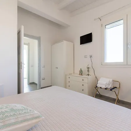 Moon - 3* Quartu SantʼElena