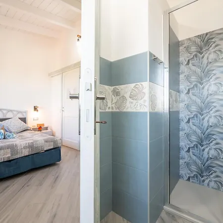 Moon - 3* Quartu SantʼElena